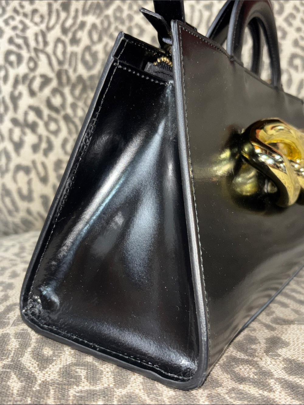 Claudia Firenze purse black leather top handle shoulder bag dramatic chain front - Picture 5 of 16